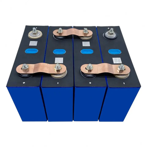 Cellules de batterie au lithium-ion de qualité A d'origine 3.2V 22.5AH 40AH 60AH 100AH 120 AH 280AH 320AH Cellules de batterie pour EV - Product Image 1