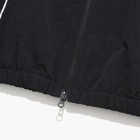 Veste de Sport Personnalisée Imperméable et Réfléchissante pour Hommes, Coupe-Vent Léger Noir en Nylon Froissé à Fermeture Éclair