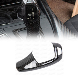 2014-2016 cubierta de perilla de engranaje de fibra de carbono para <span class=keywords><strong>BMW</strong></span> X5 <span class=keywords><strong>X6</strong></span> E70 E71 F15 F16 - Product Image 1