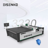 Table de découpe CNC pour stores à enroulement, stores à fermeture éclair et machines à couteaux oscillants