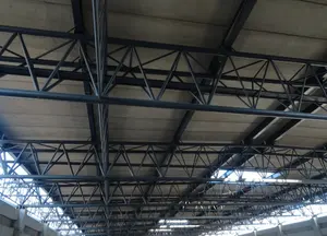 Cobertizo de cubiertas de braguero de tubería de acero de gran envergadura fácil de instalar para estación de tren