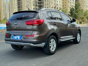Auto Usado <span class=keywords><strong>Kia</strong></span> <span class=keywords><strong>Sportage</strong></span> <span class=keywords><strong>2016</strong></span> 2.0L Automático 2WD GL SUV LHD Bajo Kilometraje SUV de Exportación - Product Image 2