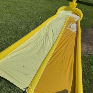 Toboggan aquatique gonflable double avec piscine orange pour enfants, jeux en plein air, matériau PVC, capacité 100-500 kg - Product Image 4