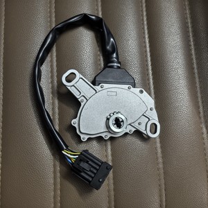 Interruptor de Cambio de Marchas para Transmisión Chevrolet 5482327 5256060 93732499, Interruptor Combinado para Reemplazo o Reparación - Product Image 1