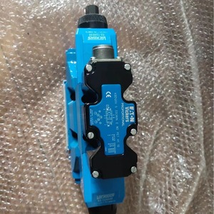 Válvula Proporcional Vickers KBDG5V 5 33CB0N E M2 PE7 H1 10 Control Electromagnético Hidráulico para Aceite Hidráulico - Product Image 1