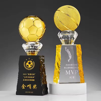 Trophées et récompenses sportifs en résine or, argent, bronze, personnalisables, pour basketball, football et autres sports, avec cristaux