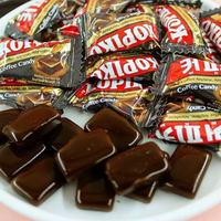 Chinees geïmporteerde Kopiko koffiebonbons |   Originele smaak fruit harde snoepjes suiker |   140g zakje snacks op kamertemperatuur, groothandel voedsel
