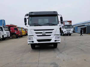 Truk Bekas Sinotruck 8*4 380HP Howo Dump <span class=keywords><strong>Truck</strong></span> Truk Berat Bekas Mesin Yuchai Transmisi Cepat Euro 2 Diesel Pemasok Cina - Product Image 3