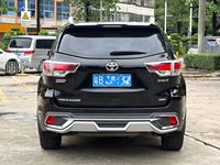 Toyota Highlander 2015-2023 2.0T Automatique Essence SUV LHD 7 Places Spacieux et Puissant, Bien Entretenu, Voiture d'Occasion Idéale pour les Voyages