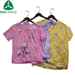 Pijama Grace <span class=keywords><strong>de</strong></span> <span class=keywords><strong>seda</strong></span> <span class=keywords><strong>de</strong></span> dos piezas, camisón <span class=keywords><strong>de</strong></span> <span class=keywords><strong>seda</strong></span> para mujer, ropa usada, fardos, ropa <span class=keywords><strong>de</strong></span> segunda mano - Product Image 2