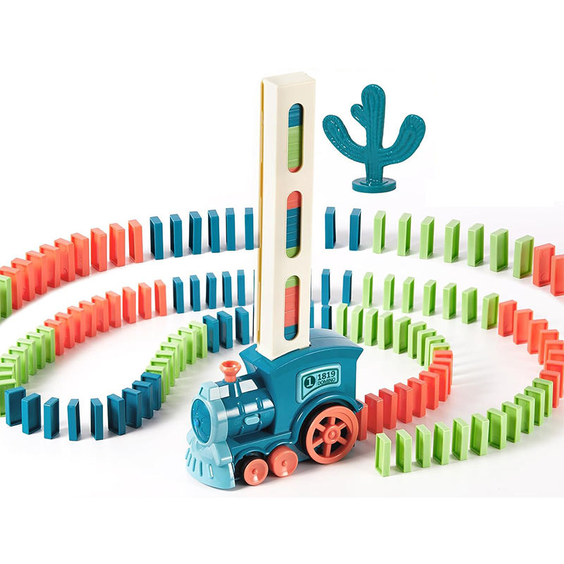 เด็กเล่นรถไฟ