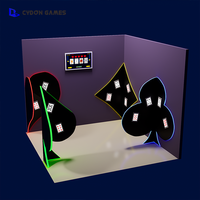 Jeu de cartes interactif d'intérieur Spade Q pour le poker avec motif de trèfles mélangés pour stimuler la concentration visuelle et le plaisir des soirées en famille