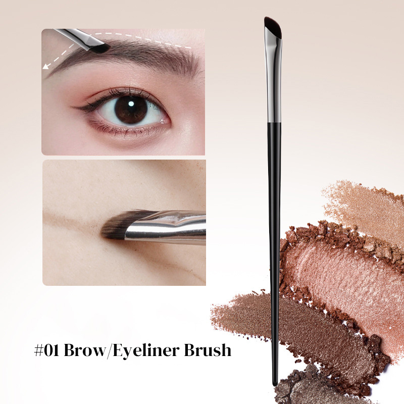01 Pennello per sopracciglia e eyeliner