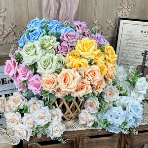 Bouquet de roses artificielles à 7 têtes, fleurs en soie, décoration de mariage, accessoires de photographie faits à la main, décoration de la maison - Product Image 1