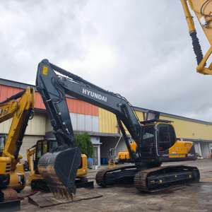 Excavatrice HYUNDAI 305LC-9T d'occasion Faible coût d'entretien Haute efficacité de travail Fonctionnement fluide Patins de chenilles durables En stock - Product Image 4