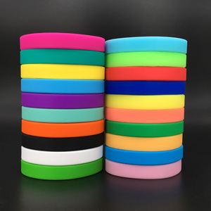 Bracelet en silicone personnalisé avec logo couleur, bracelets en caoutchouc couleur unie, bracelet lumineux en PVC pour cadeaux promotionnels - Product Image 5