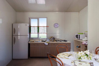 Maison préfabriquée économique, durable, en panneaux sandwich modulaires, à vendre