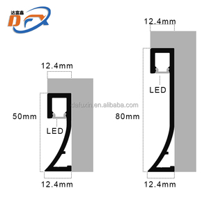 Plinthes modernes durables et écologiques Plinthes réglables de style direct avec lumières pour installations de loisirs - Product Image 2