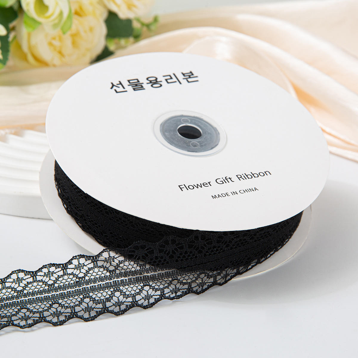 เข็มขัดลูกไม้สีดำ 3 ซม. 50 หลา ประมาณ 45 ม