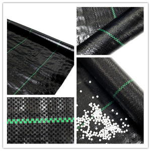 Toile <span class=keywords><strong>géotextile</strong></span> <span class=keywords><strong>anti</strong></span>-<span class=keywords><strong>herbe</strong></span> robuste traitée <span class=keywords><strong>anti</strong></span>-UV pour couverture du sol et contrôle des adventices - Product Image 1