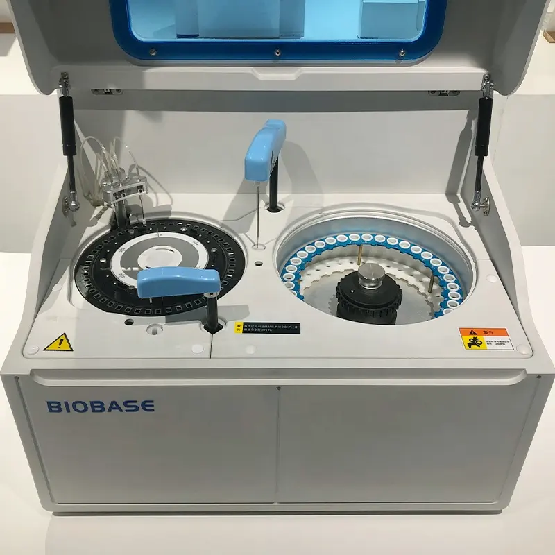 BIObase जैव रसायन विश्लेषक पूरी तरह से स्वचालित BK-200 नैदानिक प्रयोगशाला आवेदन रक्त, plasm विश्लेषण मशीन