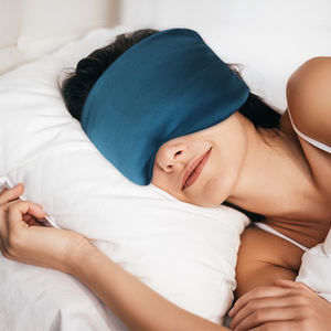 <span class=keywords><strong>Masque</strong></span> de sommeil en soie artificielle, ultra-lisse et luxueux, <span class=keywords><strong>masque</strong></span> de sommeil en soie véritable <span class=keywords><strong>avec</strong></span> bandelette ajustable - Product Image 2