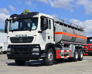 10 roues diesel 8L 4000 litres capacité de <span class=keywords><strong>volume</strong></span> de charge réservoir d'huile <span class=keywords><strong>camion</strong></span>-<span class=keywords><strong>citerne</strong></span> de carburant - Product Image 6