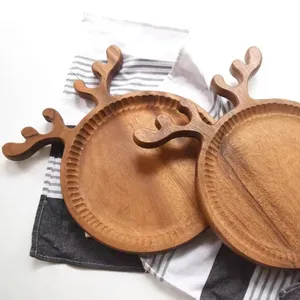 Piring kayu akasia buatan tangan berbentuk langsung dari pabrik piring ukiran tangan kepala hewan rusa Natal