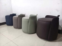 Chaise en contreplaqué moulé pour chambre à coucher et dressing