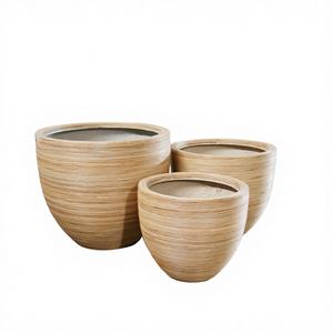 Pots et jardinières en fibre de verre écologiques, design personnalisé, fabriqués au Vietnam, avec trou de drainage, durables, pour usage domestique, prix d'usine - Product Image 1
