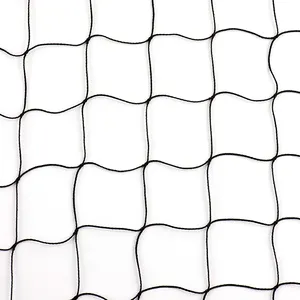 Rete da calcio in rete di plastica