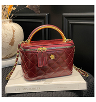 Sac à main matelassé personnalisé avec logo, sac boîte diamant, sac à bandoulière avec chaîne et poignée supérieure, sac à main croisé, vente directe d'usine pour femmes