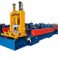 Machine de formage de tôles pour toiture à haute productivité contrôlée par PLC XHH pour tôles et poutrelles CZ