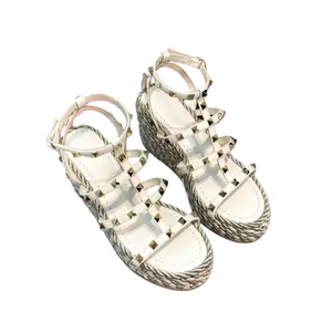 2025 New Designer Women Shoes Luxury Platform Chunky Genuine Leather Shoes Women's Sandals Anti-slip Rivet Lady Flat Sandals - Product Image 3