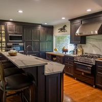 Construction, Immobilier, Armoire de cuisine sur mesure en bois massif