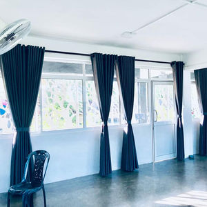 Usine en gros de haute qualité école rideaux occultants respirant <span class=keywords><strong>réduction</strong></span> du bruit insonorisé théâtre église projet rideaux - Product Image 1