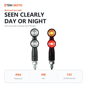 Luz Intermitente Universal para Motocicleta con Luz de Freno Trasera, 2 Lentes, Perno M8, Certificación E-Mark E8, 12V, IP65 - Product Image 1