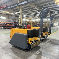 Compacteur vibrant à double tambour manuel BM60F de 0,8 tonne, machine de compactage routier miniature portable
