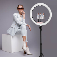 Anneau lumineux blanc de 22 pouces avec trépied de 200cm Diffusion en direct Dimmable RGB LED Circle Light pour TikTok/Maquillage/YouTube