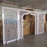 Toile de fond populaire acrylique géométrique coeur blanc cadre arc pour les événements de banquet de mariage-Guangdong Factory Supplier