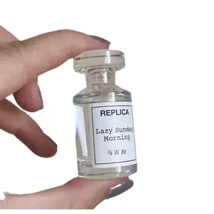 Frasco de perfume de óleo vazio de fábrica por atacado, mini frasco de perfume de luxo vazio de 7,5 ml, gtlass preguiçoso, sem tampa, na manhã de domingo