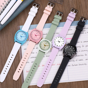 Nuevo reloj de cuarzo diario con correa de silicona, estilo sencillo, resistente al agua, en colores dulces, para mujer. - Product Image 5