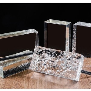Bloc de verre massif transparent rectangulaire ultra-blanc en verre cristallin pour cloison de salle de bain ou écran de hall d'entrée - Product Image 1