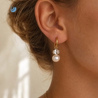 Boucles d'oreilles pendantes élégantes SUMMLY en zircon et perles, plaquées or 18 carats, en acier inoxydable hypoallergénique, pour femmes, pour tous les jours et les soirées