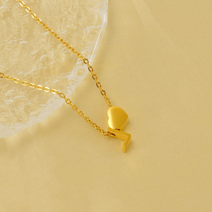 Collier Cœur Initial en Acier Inoxydable Plaqué Or 18K, Petit Collier Cœur avec Lettre, Collier Personnalisé avec Monogramme pour Femme - Product Image 4