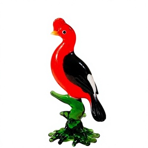Figurine d'oiseau en verre soufflé à la main, rouge et blanc, thème animal de Noël, décoration artisanale - Product Image 1