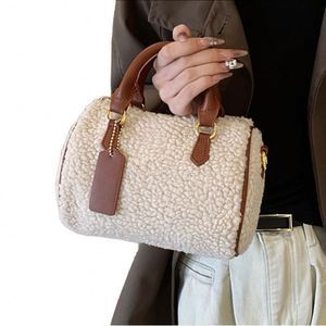 Bolsos de Mano Tejidos Personalizados, Bolsos con Hebilla Hechos a Mano, Bolsos de Moda para Mujer - Product Image 1