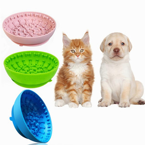 Comedero Lento para Perros de Silicona de Grado Alimenticio, Libre de BPA, Ecológico, Redondeado, Antiderrames, Multifuncional - Product Image 1