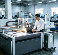 Machine de découpe de précision pour emballages, découpeuse CNC à couteau pour échantillons de carton ondulé, boîtes cadeaux, découpe numérique à plat vibrante
