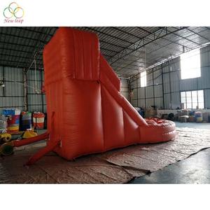 Trượt nước <span class=keywords><strong>Bouncer</strong></span> màu đỏ và màu xanh với hồ nước nhỏ cho người lớn và trẻ em ở nhà ngoài trời - Product Image 3